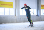 29.10.2020, xkvx, Wintersport - Biathlon Training Oberhof - Skihalle, v.l. Langlauf
