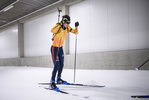05.11.2020, xkvx, Wintersport - Biathlon Training Oberhof - Skihalle, v.l. Darius Lodl (Germany)