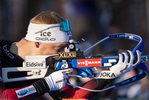 26.11.2020, xkvx, Biathlon IBU Weltcup Kontiolahti, Training Damen und Herren, v.l. Johannes Thingnes Boe (Norway) in aktion am Schiessstand / at the shooting range