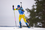 29.11.2020, xkvx, Biathlon IBU Weltcup Kontiolahti, Sprint Herren, v.l. Jesper Nelin (Sweden) in aktion / in action competes