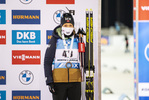 29.11.2020, xkvx, Biathlon IBU Weltcup Kontiolahti, Sprint Damen, v.l. Karoline Offigstad Knotten (Norway) bei der Siegerehrung / at the medal ceremony