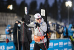 04.12.2020, xkvx, Biathlon IBU Weltcup Kontiolahti, Training Damen und Herren, v.l. Tarjei Boe (Norway) schaut / looks on