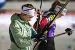 04.12.2020, xkvx, Biathlon IBU Weltcup Kontiolahti, Training Damen und Herren, v.l. Ida Lien (Norway) schaut / looks on