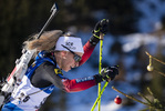 18.12.2020, xkvx, Biathlon IBU Weltcup Hochfilzen, Sprint Damen, v.l. Tiril Eckhoff (Norway) in aktion / in action competes
