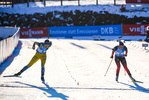 19.12.2020, xkvx, Biathlon IBU Weltcup Hochfilzen, Verfolgung Damen, v.l. Elvira Oeberg (Sweden) und Ingrid Landmark Tandrevold (Norway)  / 
