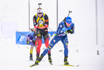 17.01.2020, xkvx, Biathlon IBU Weltcup Oberhof, Massenstart Herren, v.l. Johannes Thingnes Boe (Norway) und Lukas Hofer (Italy)  / 
