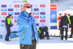 20.02.2021, xkvx, Biathlon IBU World Championships Pokljuka, Staffel Damen, v.l. IBU Racedirector Borut Nunar im Ziel / in the finish