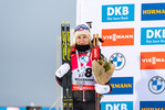 27.11.2021, xkvx, Biathlon IBU World Cup Oestersund, Individual Women, v.l. Lisa Theresa Hauser (Austria) bei der Siegerehrung / at the medal ceremony