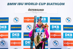 27.11.2021, xkvx, Biathlon IBU World Cup Oestersund, Individual Women, v.l. Marketa Davidova (Czech Republic) bei der Siegerehrung / at the medal ceremony