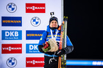 02.12.2021, xkvx, Biathlon IBU World Cup Oestersund, Sprint Men, v.l. Quentin Maillet Fillon (France) bei der Siegerehrung / at the medal ceremony