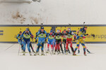 04.12.2021, xetx, Biathlon IBU Cup Sjusjoen, Mass Start Women, v.l. Irene Cadurisch (SWITZERLAND), Paula Botet (FRANCE), Anastasia Shevchenko (RUS), Karoline Erdal (NORWAY), Ragnhild Femsteinevik (NORWAY), Katharina Innerhofer (AUSTRIA), Stina Nilsson (SWEDEN)  / 