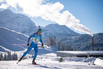 12.12.2021, xkvx, Biathlon IBU World Cup Hochfilzen, Relay Men, v.l. Tommaso Giacomel (Italy) in aktion / in action competes
