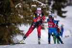 12.12.2021, xkvx, Biathlon IBU World Cup Hochfilzen, Pursuit Women, v.l. Karoline Offigstad Knotten (Norway) in aktion / in action competes
