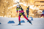 18.12.2021, xkvx, Biathlon IBU World Cup Le Grand Bornand, Pursuit Women, v.l. Marte Olsbu Roeiseland (Norway) in aktion / in action competes