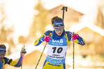 18.12.2021, xkvx, Biathlon IBU World Cup Le Grand Bornand, Pursuit Women, v.l. Hanna Oeberg (Sweden) in aktion / in action competes