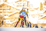 18.12.2021, xkvx, Biathlon IBU World Cup Le Grand Bornand, Pursuit Women, v.l. Lotte Lie (Belgium) in aktion / in action competes