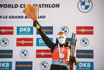 18.12.2021, xkvx, Biathlon IBU World Cup Le Grand Bornand, Pursuit Men, v.l. Vetle Sjaastad Christiansen (Norway) bei der Siegerehrung / at the medal ceremony