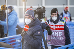 15.01.2022, xkvx, Biathlon IBU World Cup Ruhpolding, Relay Men, v.l. Feature / Moderator L'Equipe schaut / looks on