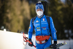 20.01.2022, xkvx, Biathlon IBU World Cup Anterselva, Individual Men, v.l. Lukas Hofer (Italy) schaut / looks on