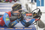 22.01.2022, xkvx, Biathlon IBU World Cup Anterselva, Relay Women, v.l. Anais Bescond (France) in aktion am Schiessstand / at the shooting range